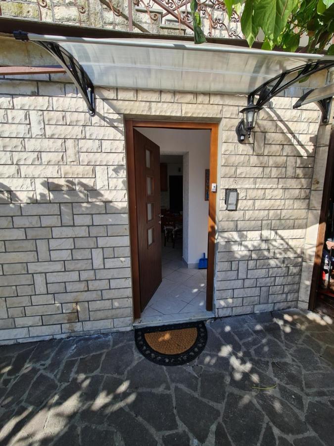Appartement Apartma Pina à Izola Extérieur photo