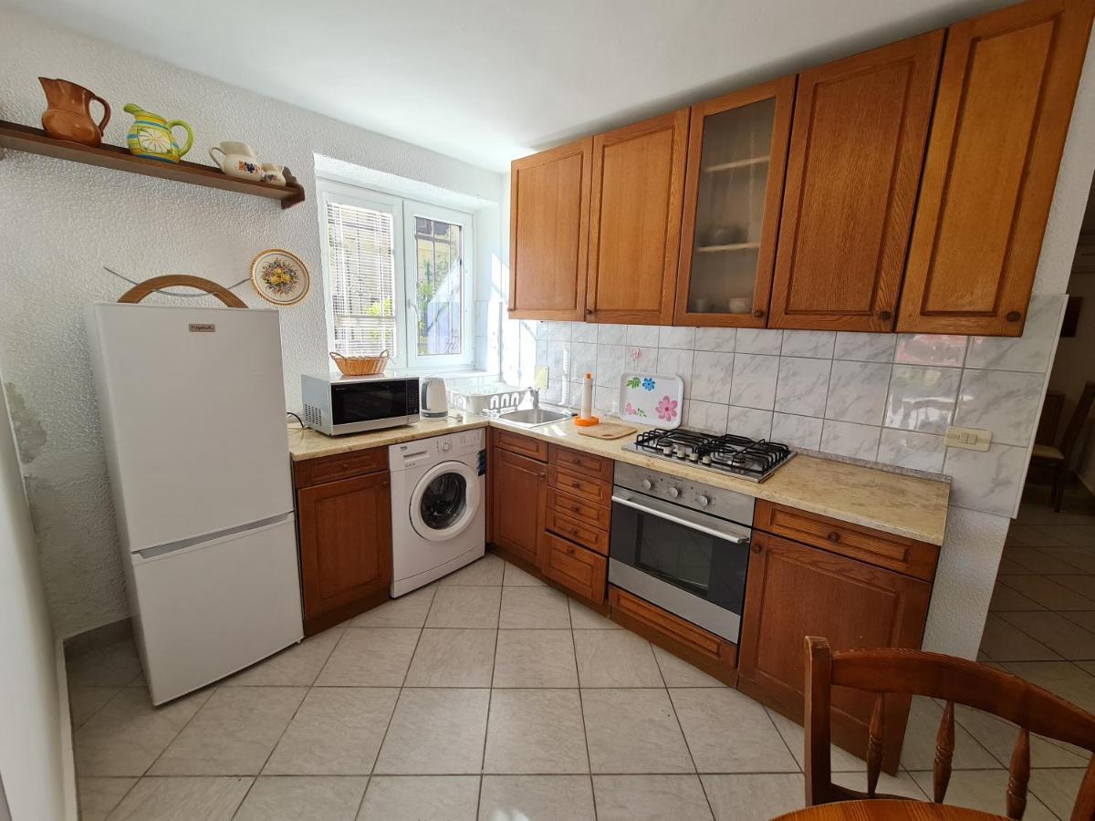 Appartement Apartma Pina à Izola Extérieur photo