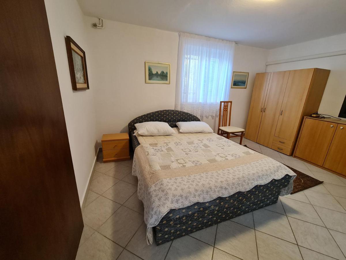 Appartement Apartma Pina à Izola Extérieur photo