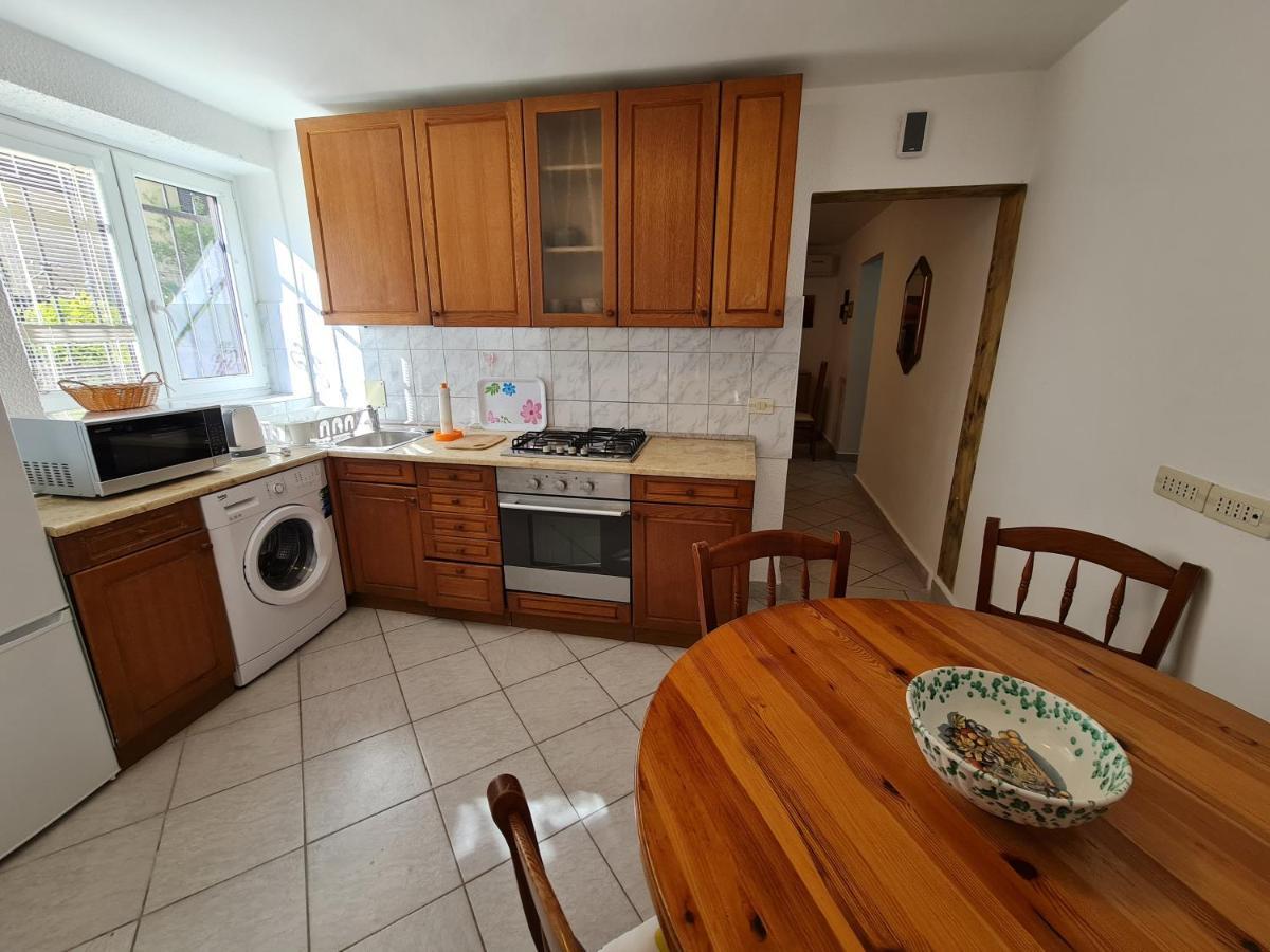 Appartement Apartma Pina à Izola Extérieur photo